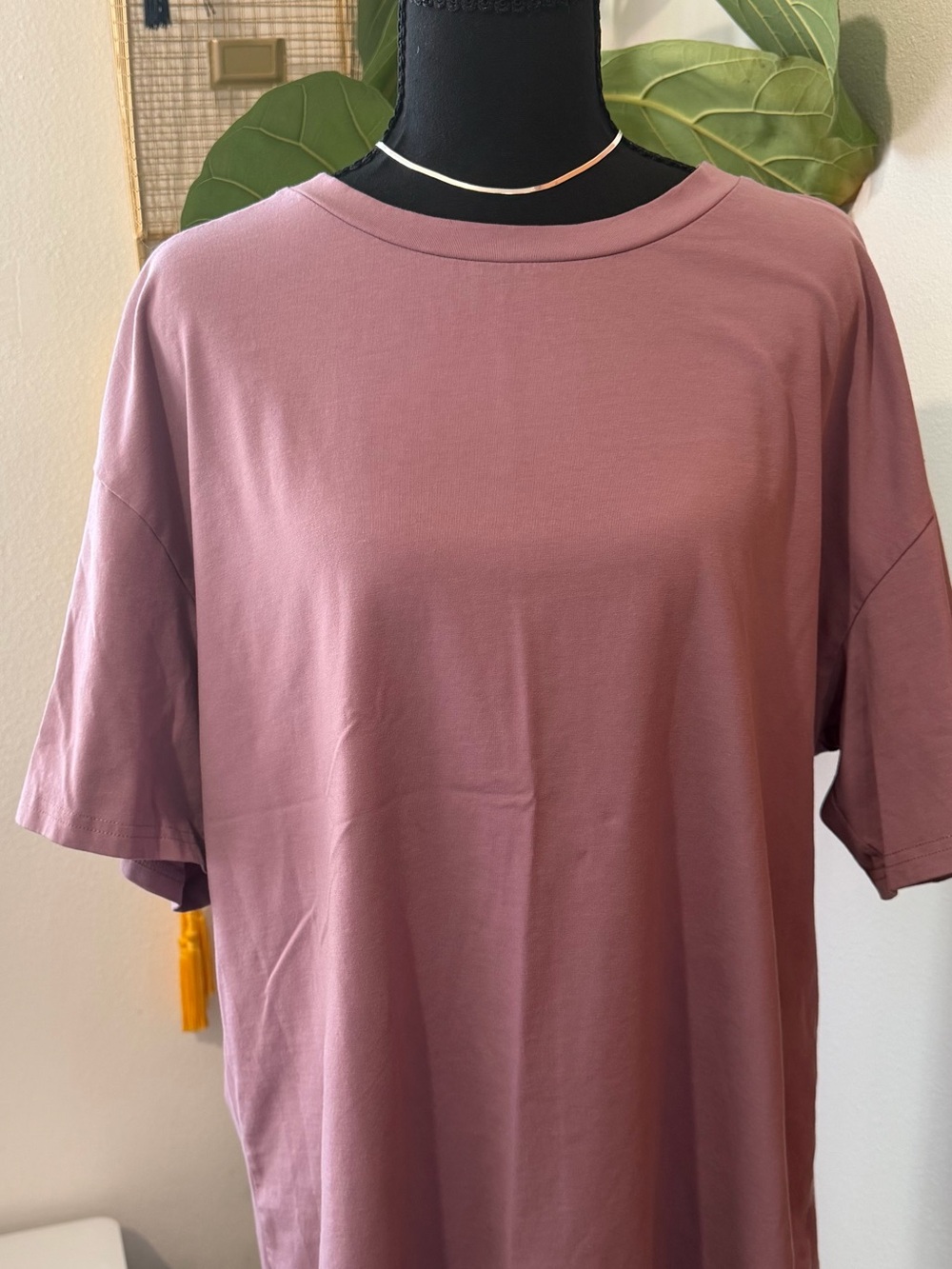 Everyday Relaxed Crew Tee — Dusty Mauve Short Sleeve